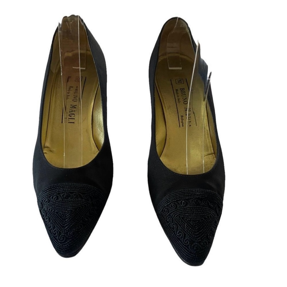 Bruno Magli Black Fabric Pumps Sz 8